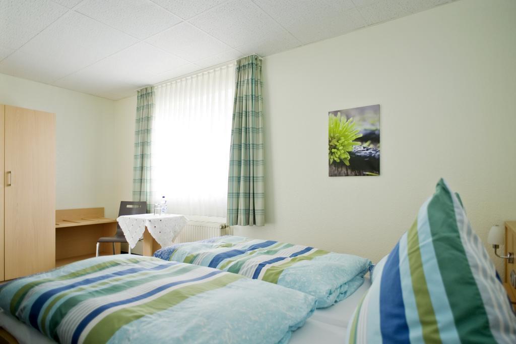 Hotel Koehler'S Hof Sehnde Habitación foto